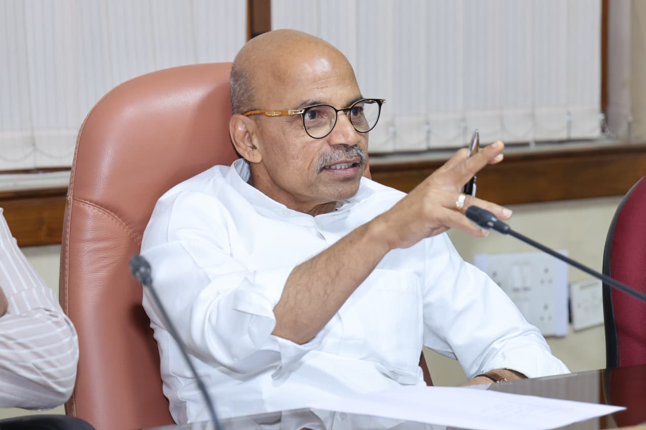 ನೀಟ್ ರದ್ದು: ಕೇಂದ್ರ ಸರ್ಕಾರದ ಅಸಮರ್ಥತೆ ವಿರುದ್ಧ ಡಾ. ಶರಣಪ್ರಕಾಶ ಪಾಟೀಲ್ ಕಿಡಿ.!